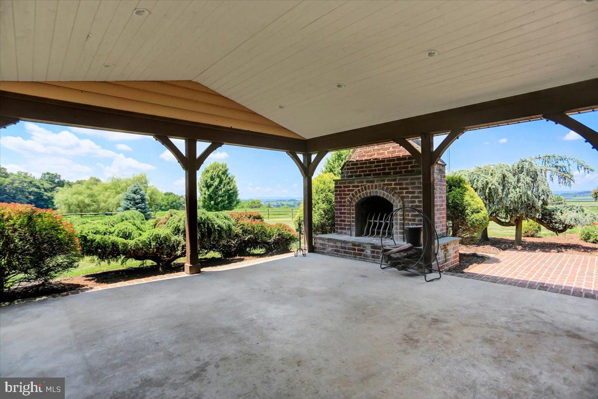 6685 Furnace Road Waynesboro, PA 17268 - Photo 3 of 45 Covered back patio