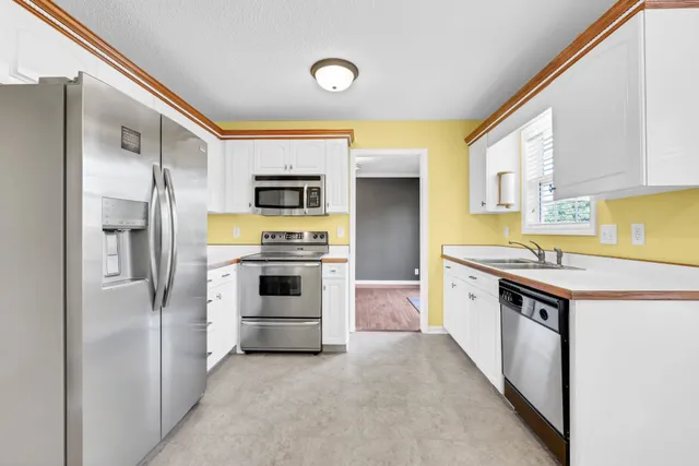 $2,250 | 3316 Sunny Slope Drive, Clarksville, TN 37043