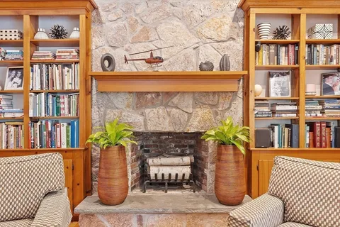 $1,995,000 | 132 Williams Road, Concord, MA 01742