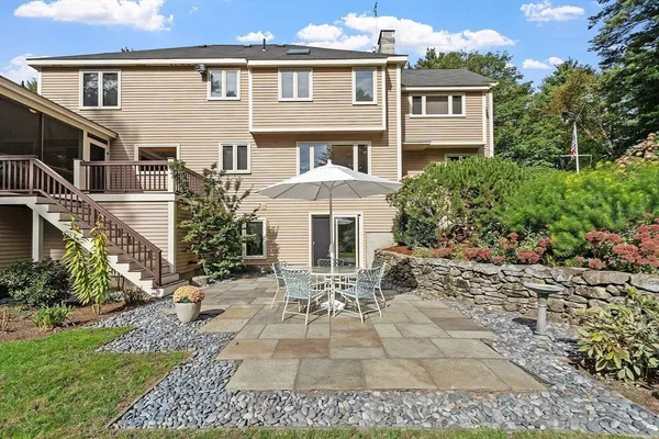 $1,995,000 | 132 Williams Road, Concord, MA 01742