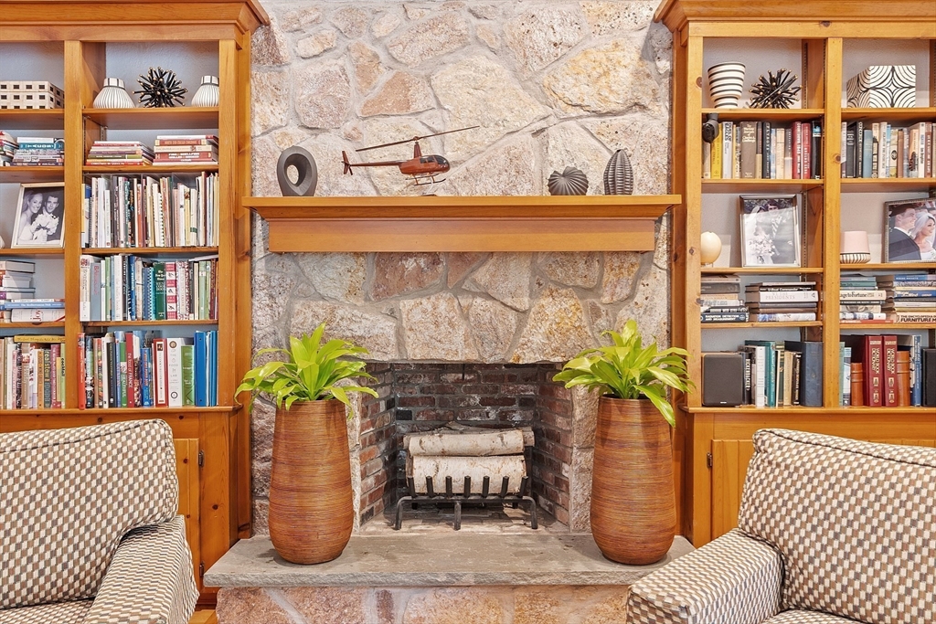 132 Williams Road Concord, MA 01742 - Photo 7 of 38