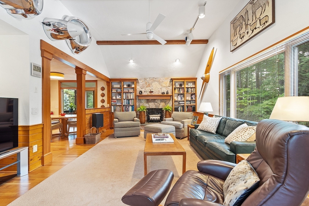 132 Williams Road Concord, MA 01742 - Photo 9 of 38