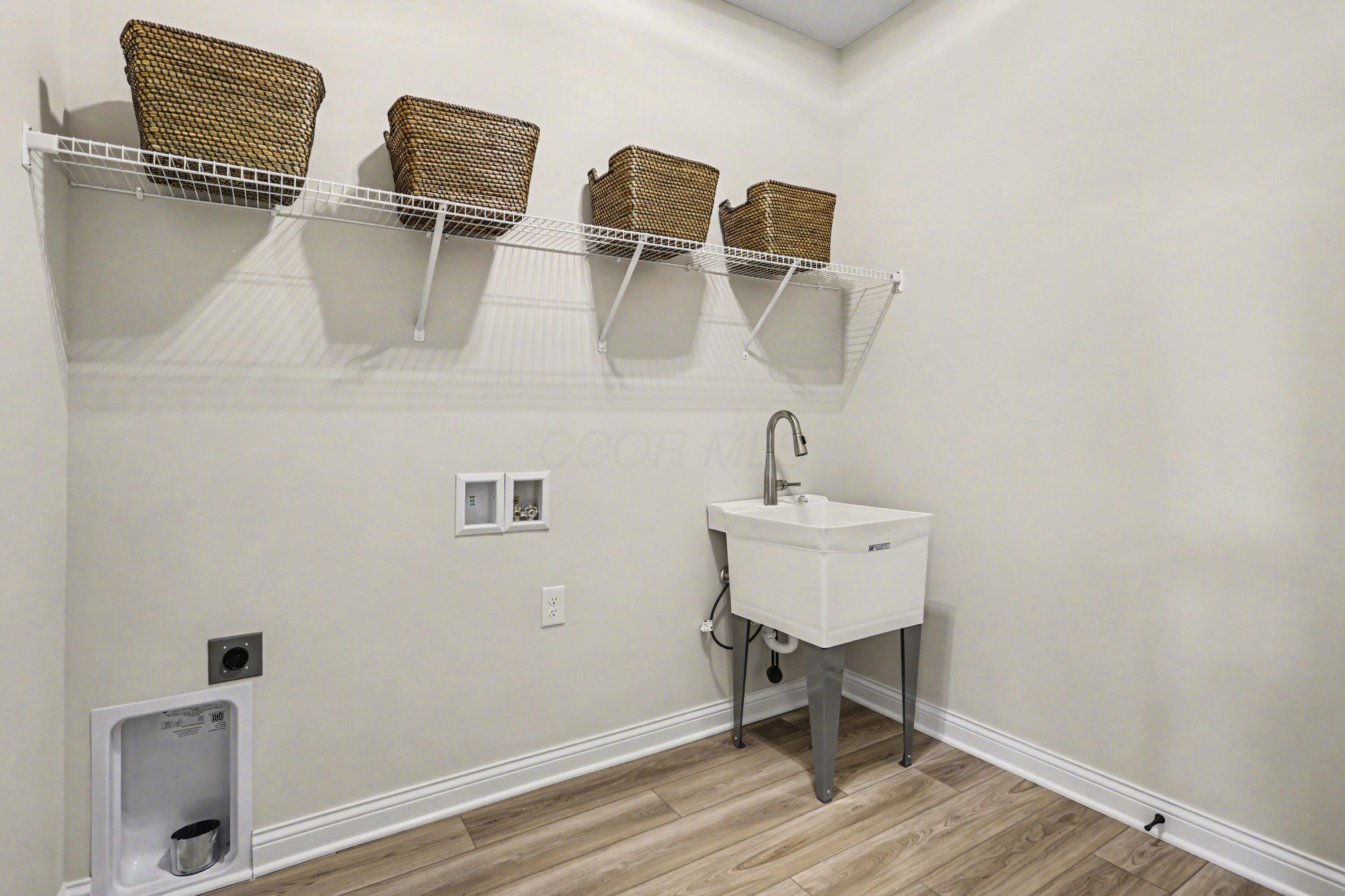 4941 Rigsby Road Powell, OH 43065 - Photo 25 of 33 024_file_2232