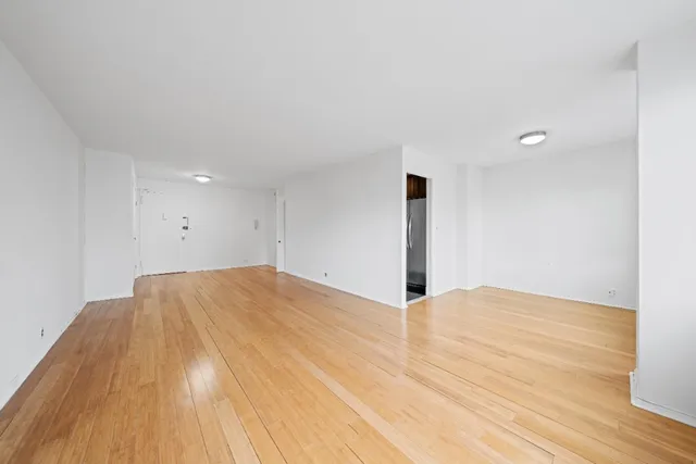 $699,000 | 201 East 36th Street, Unit 14F | Murray Hill