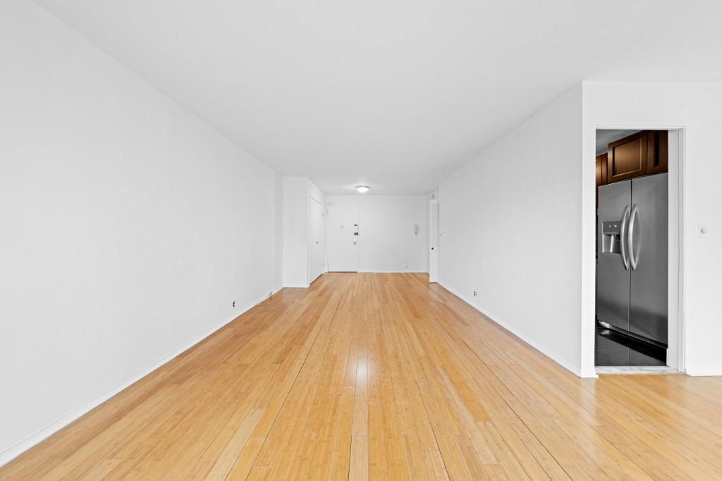 201 East 36th Street, Unit 14F Manhattan, NY 10016 - Photo 8 of 15 Photo 8