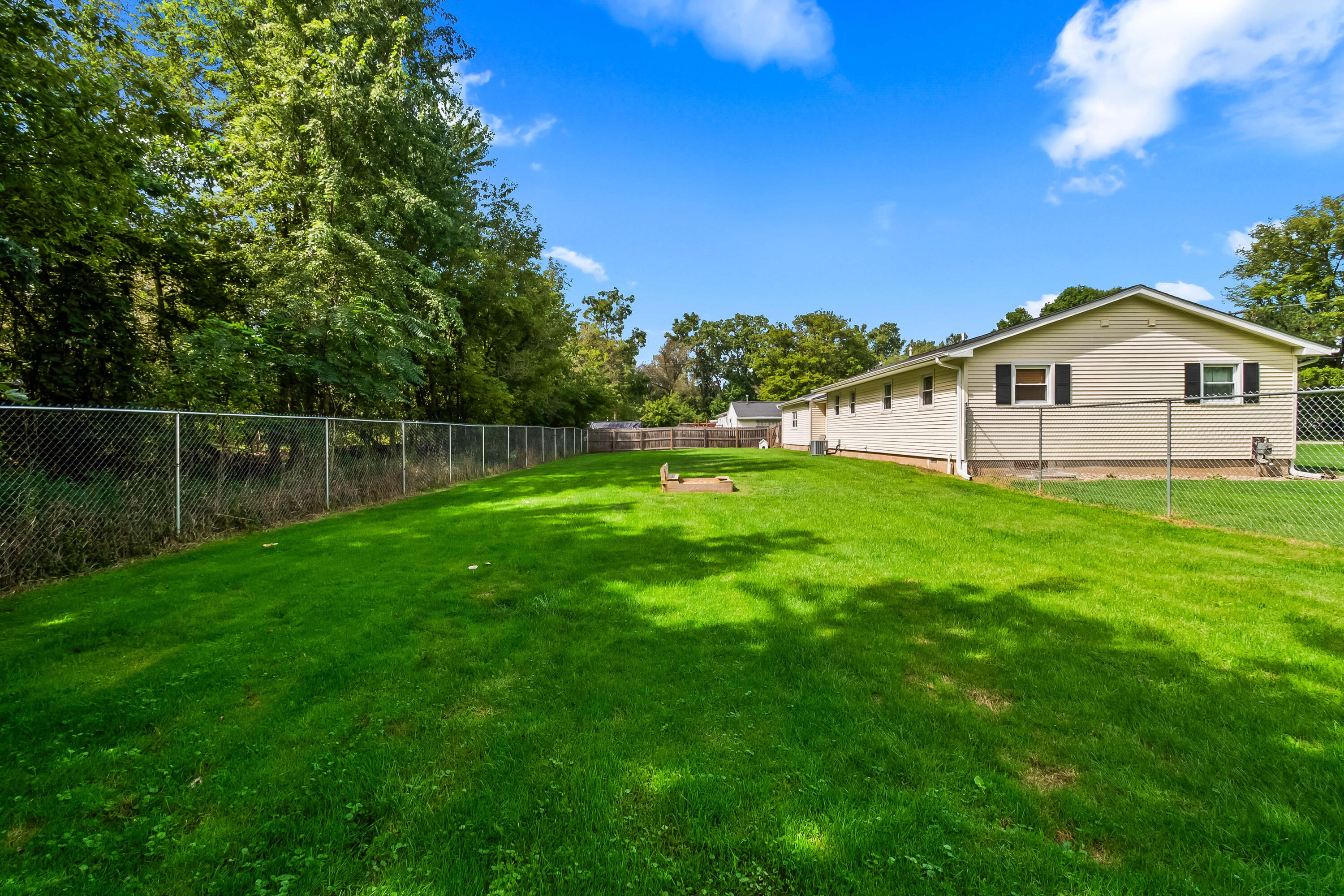 109 Boadway Street Spring Arbor, MI 49283 - Photo 23 of 42 23