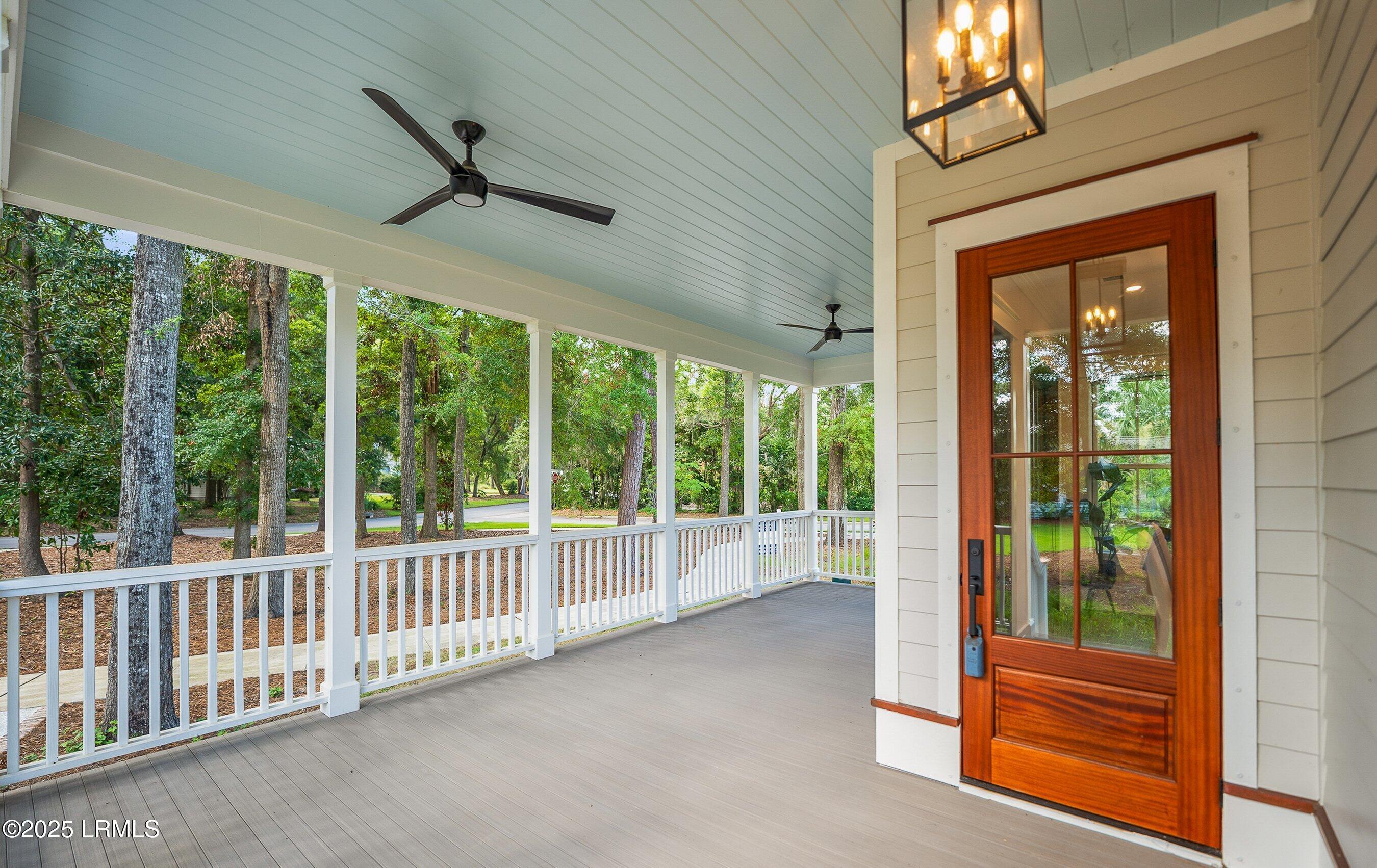 209 Harborview Drive Beaufort, SC 29907 - Photo 4 of 67 DSC00960-20.jpg-SMALL