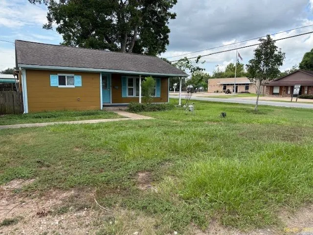 $94,900 | 111 North Holly Street, Sweeny, TX 77480