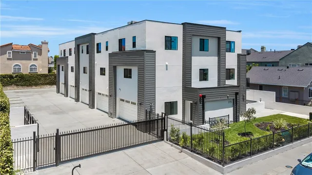 $839,000 | 1715 West 149th Street, Unit E, Gardena, CA 90247