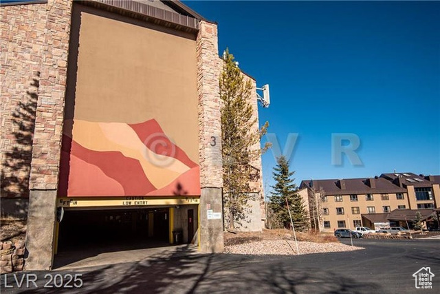 223 Hunter Ridge Drive, Unit E121 Brian Head, UT 84719 - Photo 31 of 35 View of building exterior