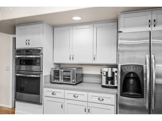 $785,000 | 574 Wimbledon Court, Eugene, OR 97401