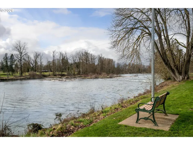 $785,000 | 574 Wimbledon Court, Eugene, OR 97401