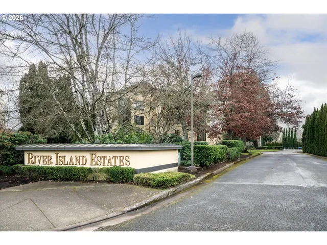 $785,000 | 574 Wimbledon Court, Eugene, OR 97401