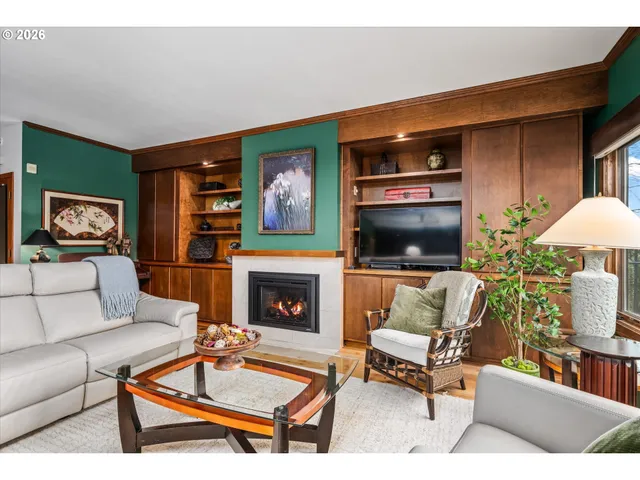 $785,000 | 574 Wimbledon Court, Eugene, OR 97401