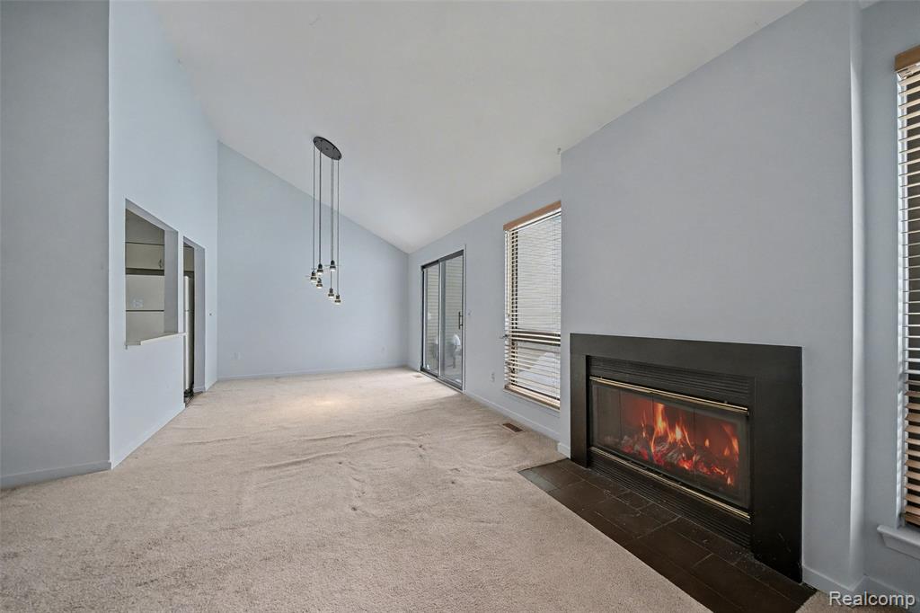 705 Preston Court Rochester Hills, MI 48307 - Photo 9 of 31 Gallery Image 9