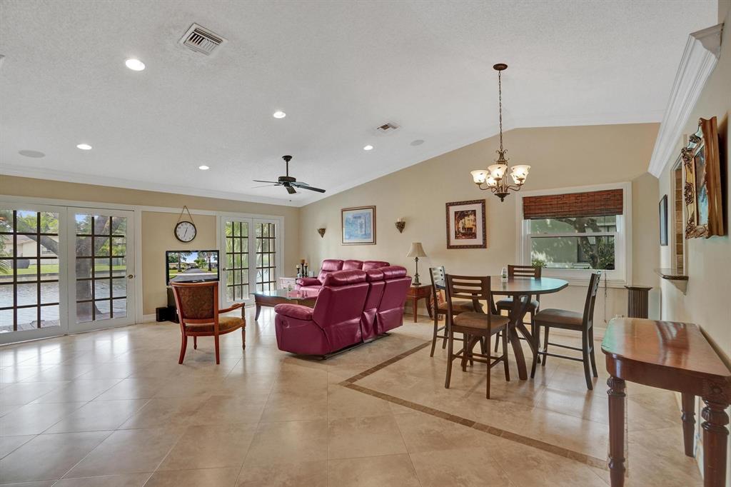 7625 Northwest 88th Way Tamarac, FL 33321 - Photo 17 of 46