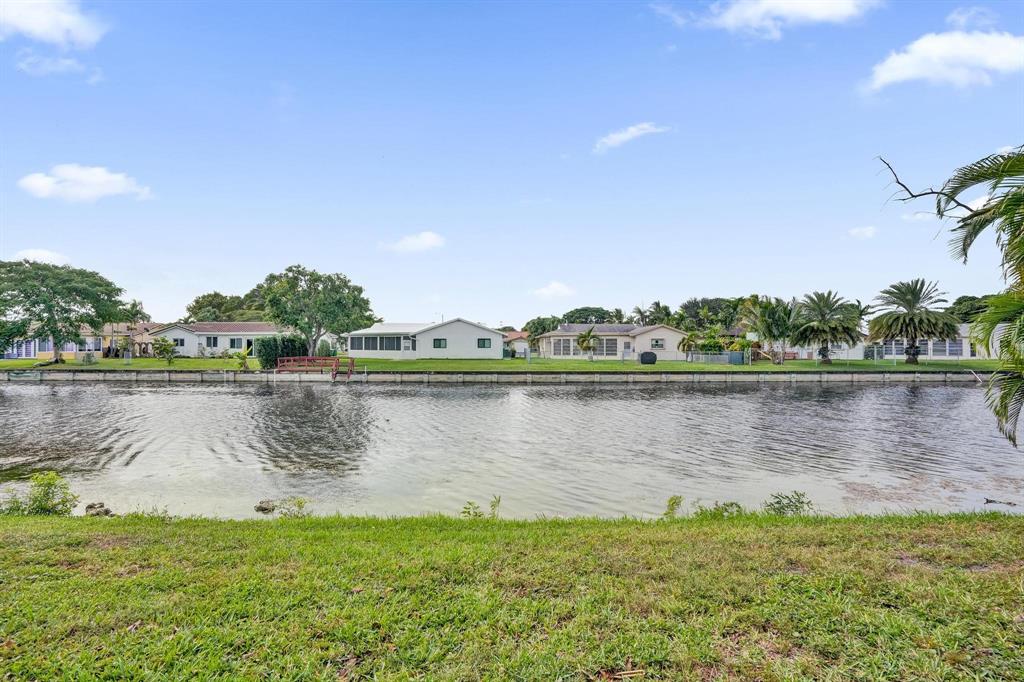 7625 Northwest 88th Way Tamarac, FL 33321 - Photo 42 of 46