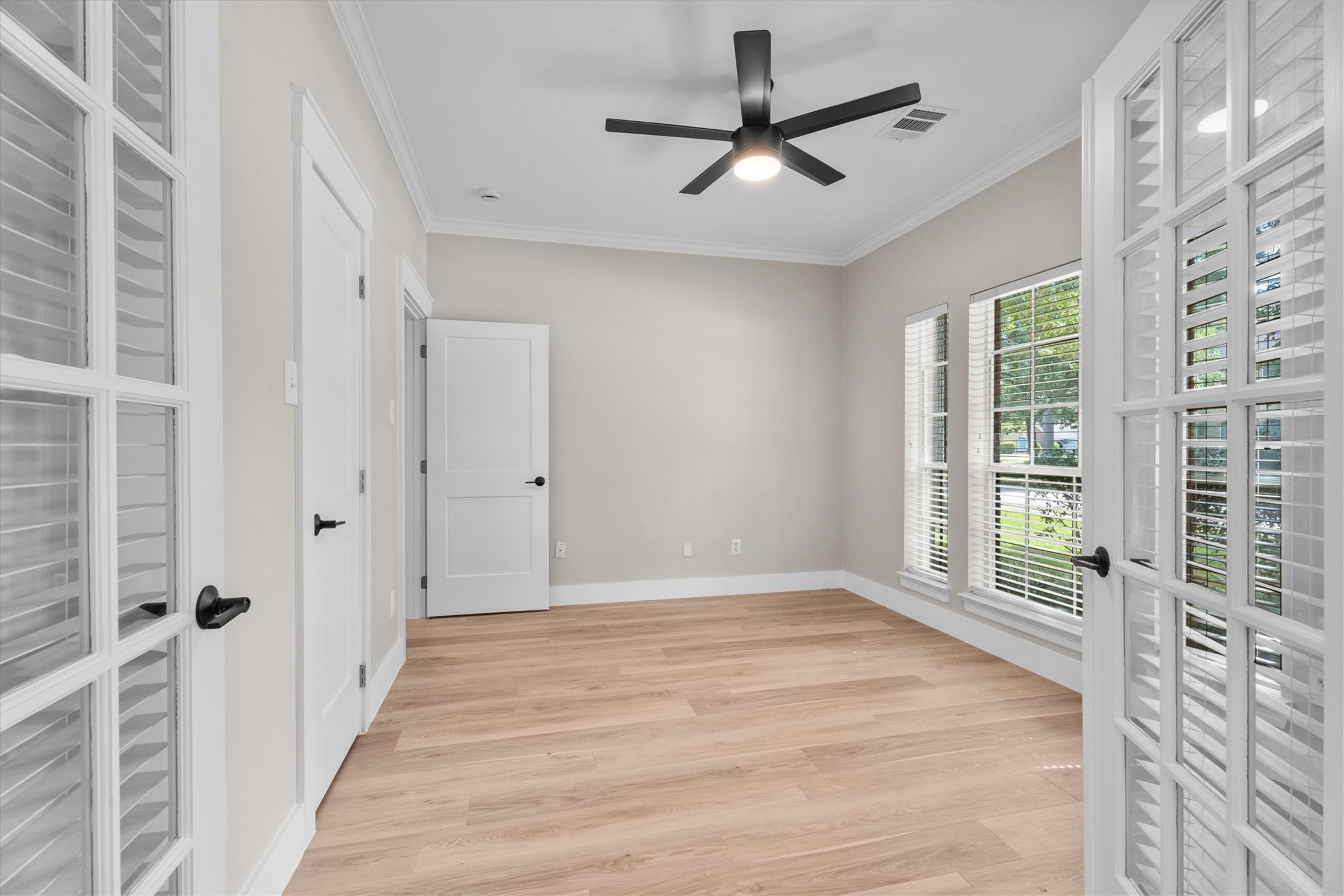 30111 Granum Drive Spring, TX 77386 - Photo 14 of 45 a view of an empty room with a window