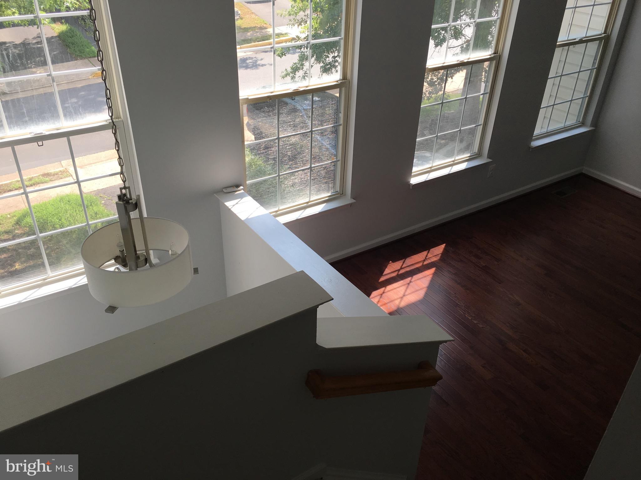 14804 Edman Road Centreville, VA 20121 - Photo 14 of 30 Interior (General)