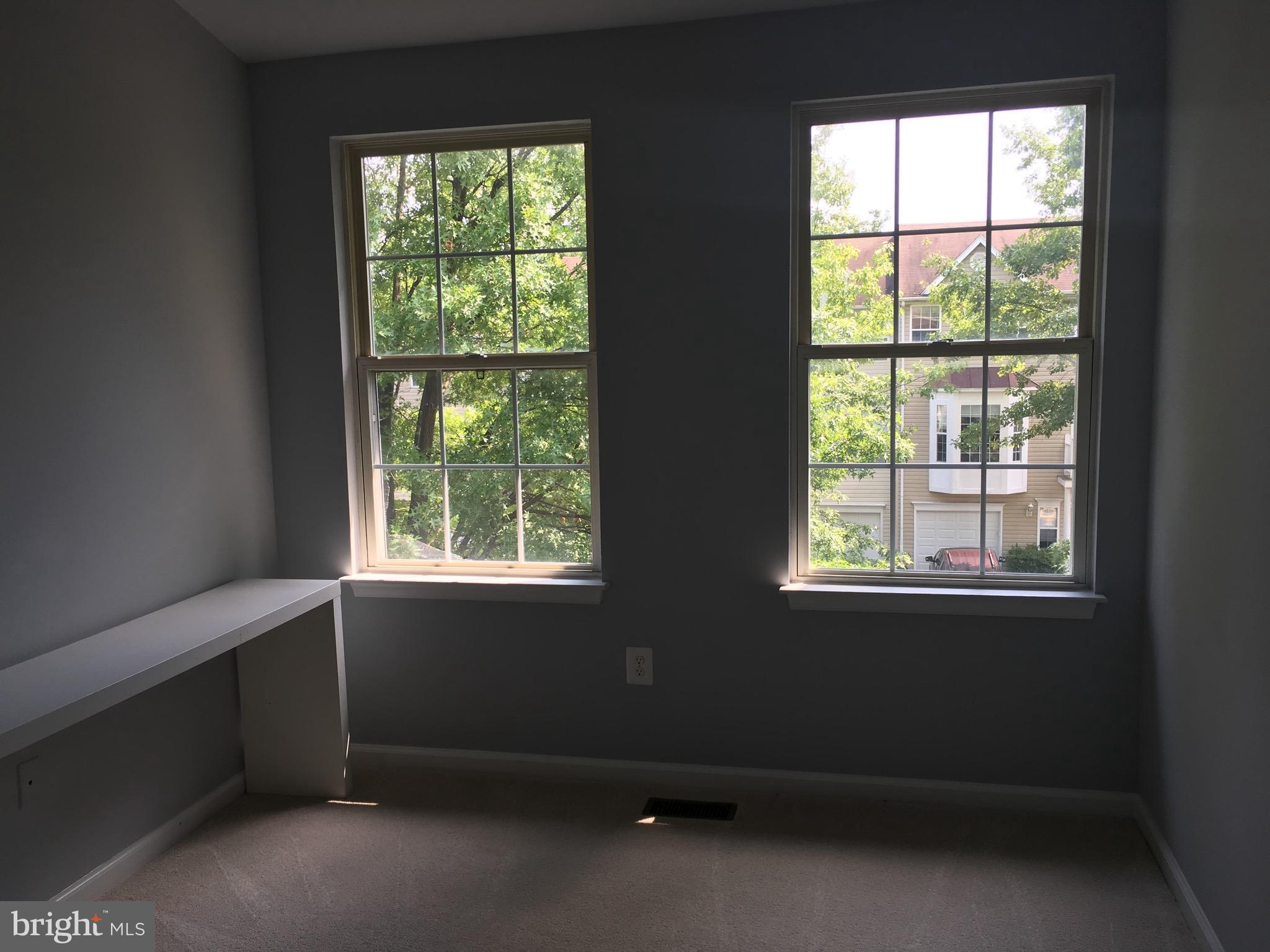 14804 Edman Road Centreville, VA 20121 - Photo 22 of 30 Bedroom (Master)
