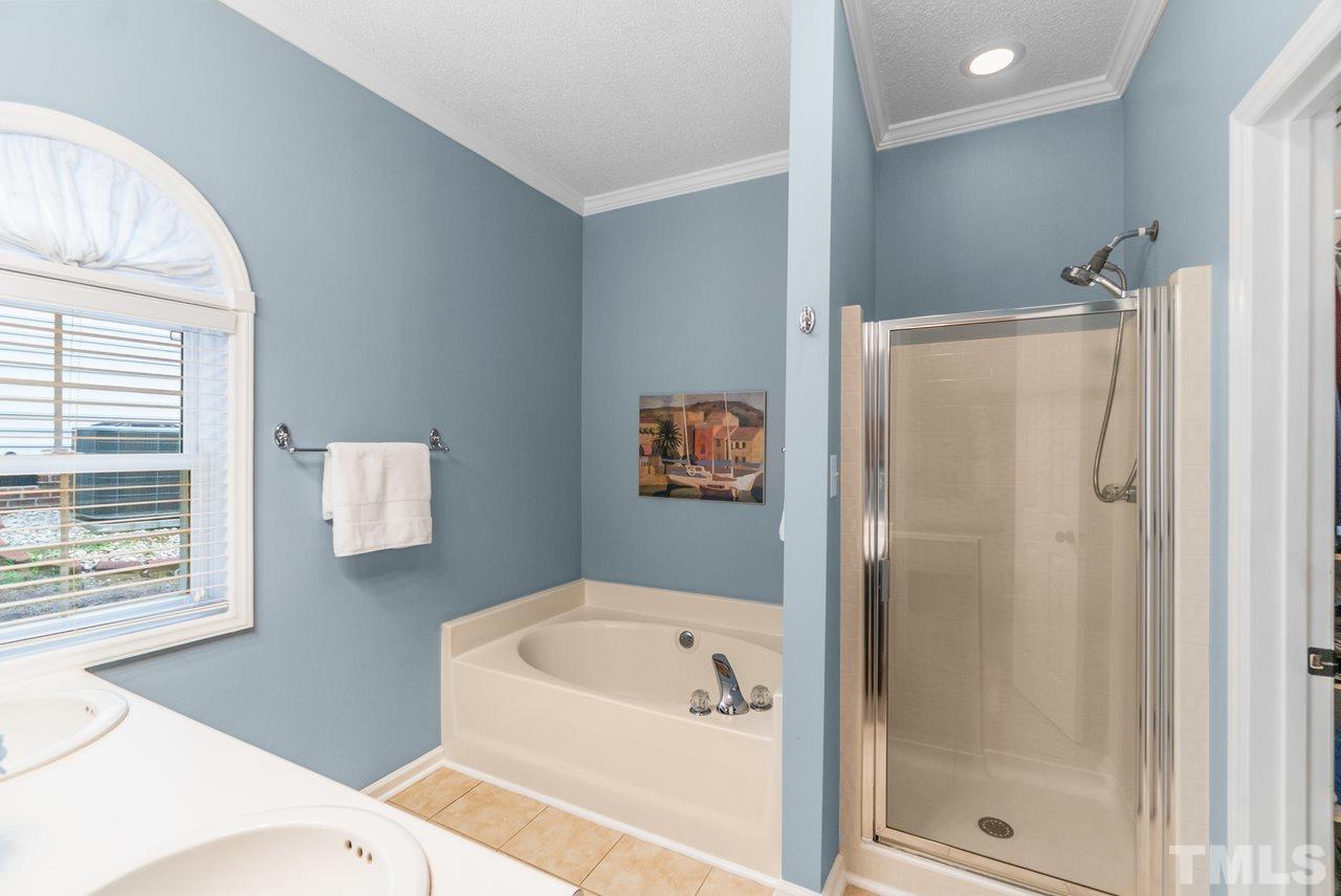 1322 Red Twig Road Apex, NC 27502 - Photo 21 of 30 Gallery Image 21