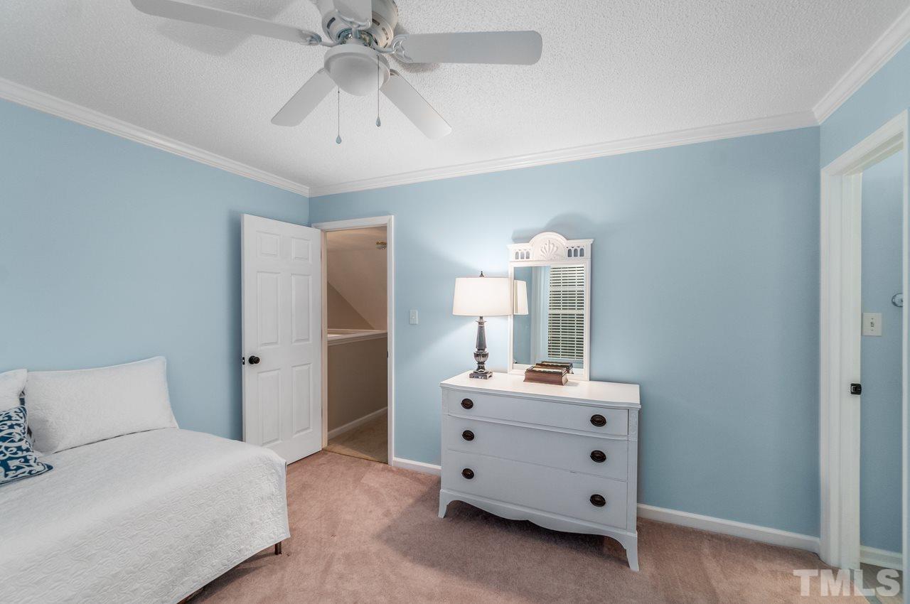 1322 Red Twig Road Apex, NC 27502 - Photo 23 of 30 Gallery Image 23