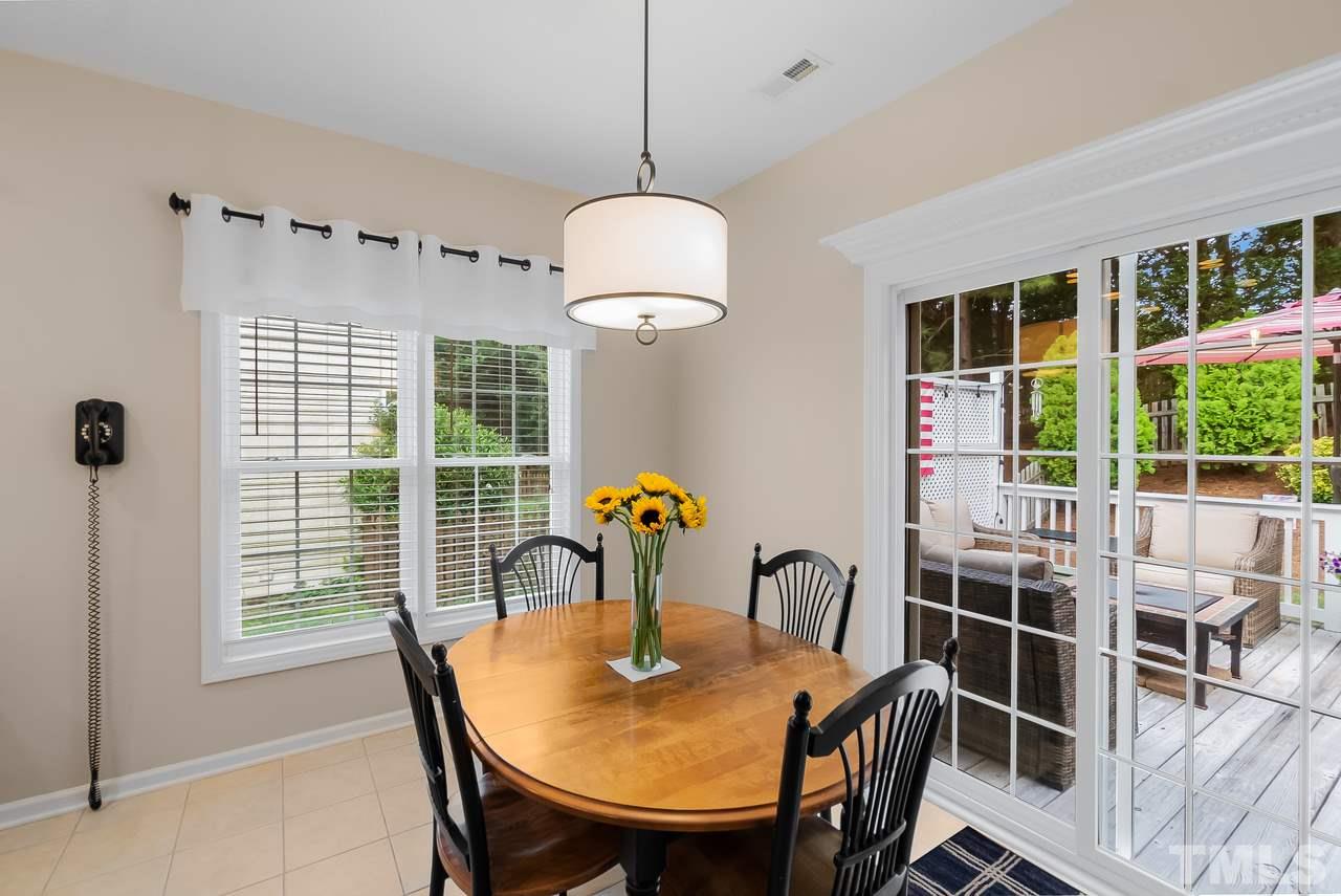 1322 Red Twig Road Apex, NC 27502 - Photo 9 of 30 Gallery Image 9