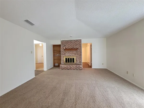 $1,995 | 1640 Stroud Lane, Mesquite, TX 75150