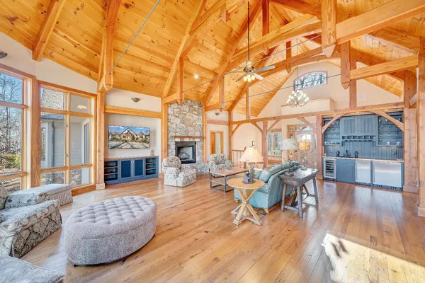 $2,500,000 | 104 Arbor Lane, Huddleston, VA 24104