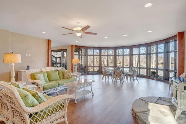 $2,500,000 | 104 Arbor Lane, Huddleston, VA 24104