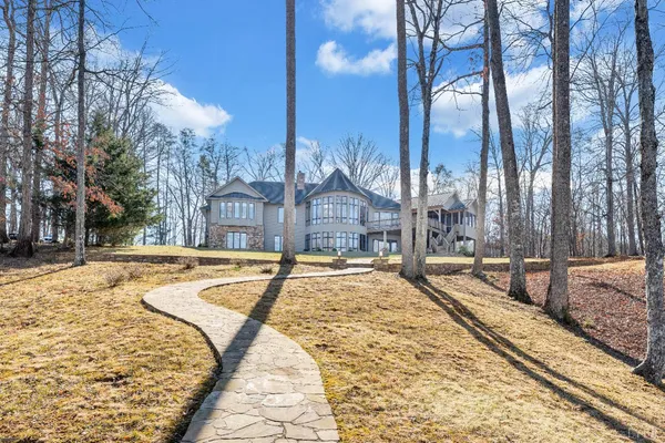 $2,500,000 | 104 Arbor Lane, Huddleston, VA 24104