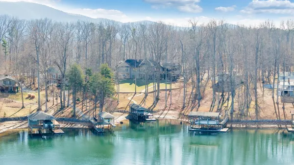 $2,500,000 | 104 Arbor Lane, Huddleston, VA 24104