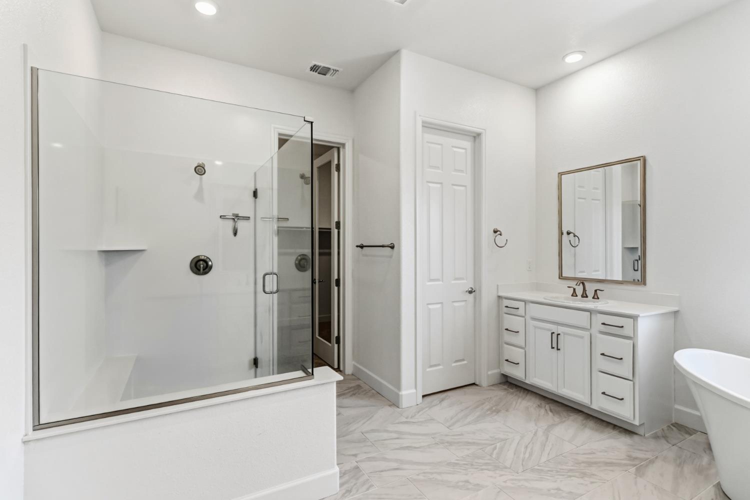 7606 Afonso Way Elk Grove, CA 95757 - Photo 29 of 79