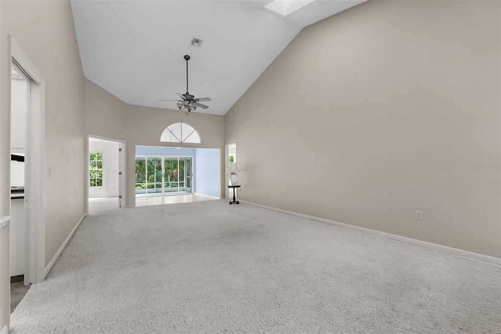 6724 Approach Road, Unit 3 Sarasota, FL 34238 - Photo 9 of 36 Gallery Image 9