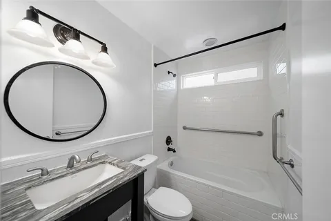 $7,900 | 435 Dahlia Avenue, Corona del Mar, CA 92625