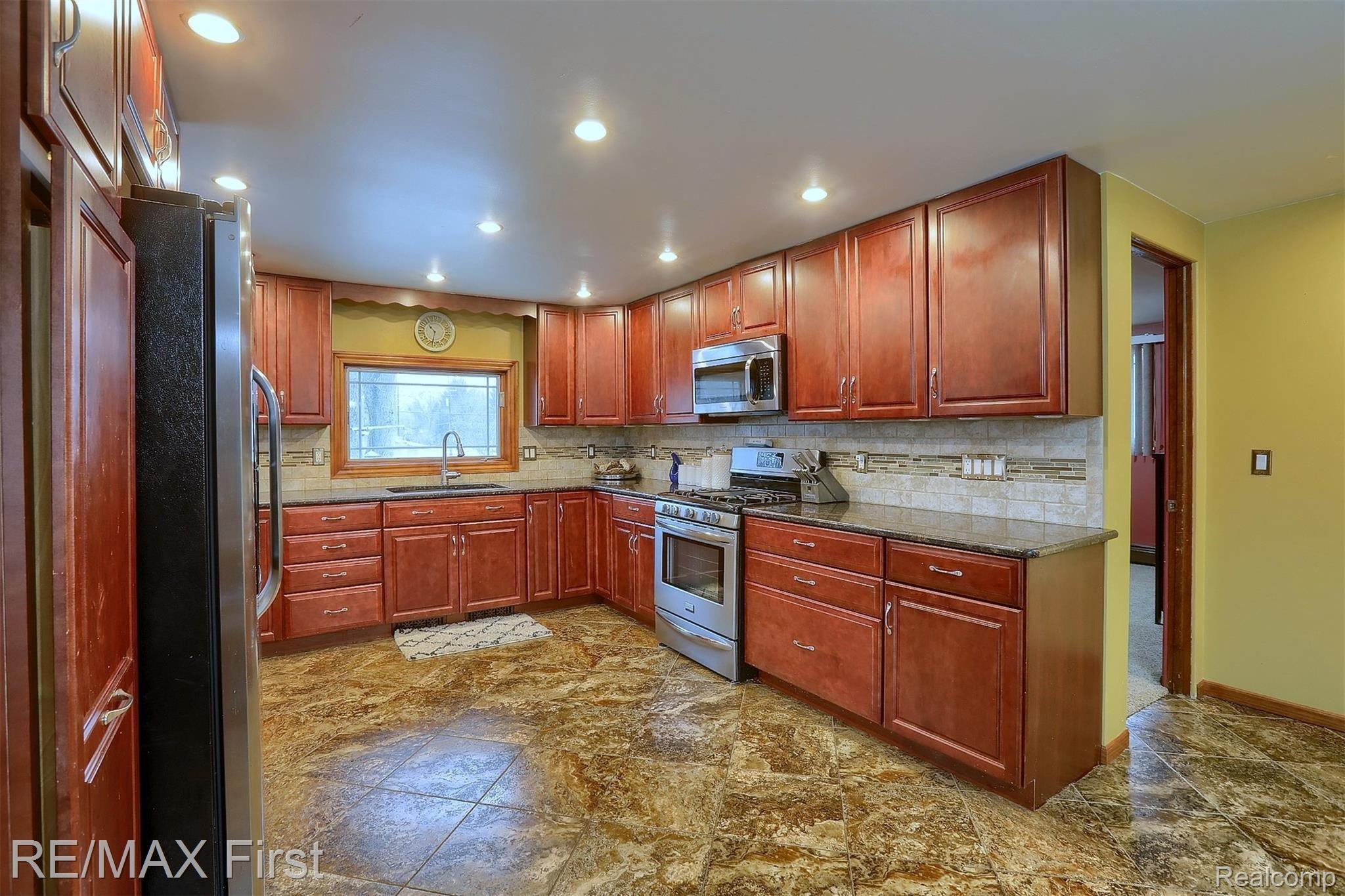 2896 Beach Road Port Huron, MI 48060 - Photo 9 of 31 20-Lower Level Kitchen 2nd View.jpg
