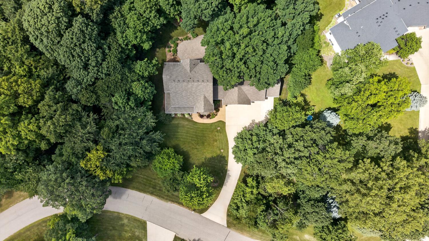 6907 Bluff Lane Northwest Rochester, MN 55901 - Photo 79 of 99 Gallery Image 79
