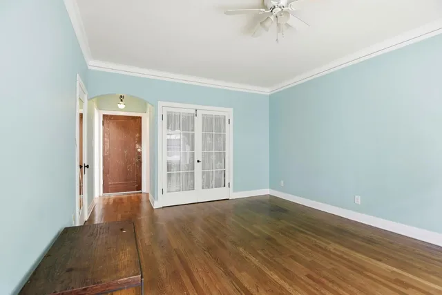 $1,215 | 2121 James M Wood Boulevard, Unit 322, Los Angeles, CA 90006