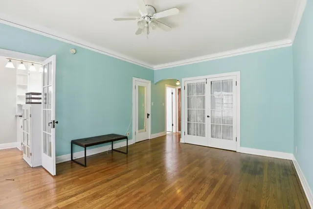 $1,215 | 2121 James M Wood Boulevard, Unit 322, Los Angeles, CA 90006