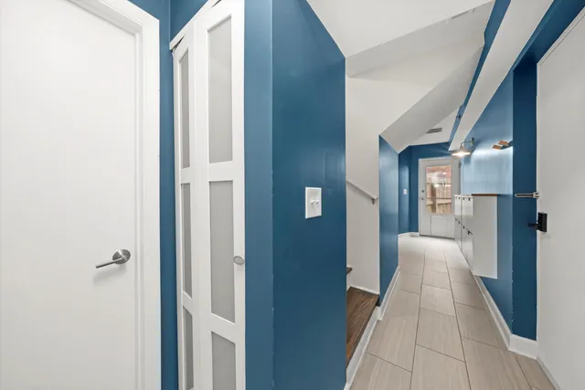 $525,000 | 2208 West Diversey Avenue, Unit S, Chicago, IL 60647