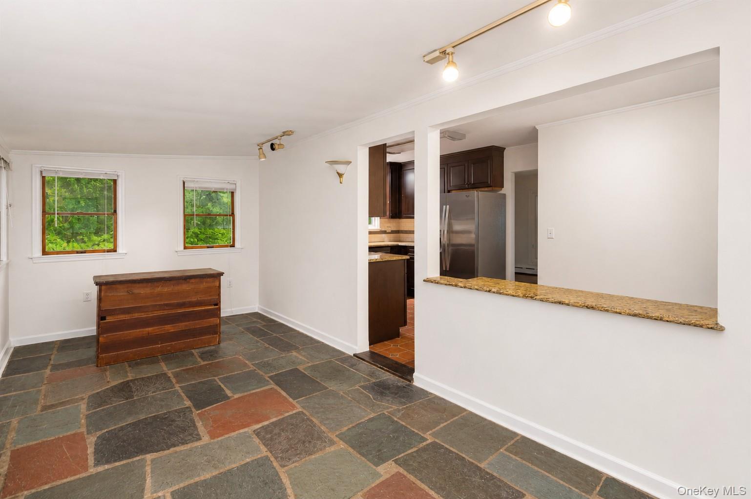136 Pound Ridge Road Bedford, NY 10506 - Photo 12 of 31 Sunroom off kitchen