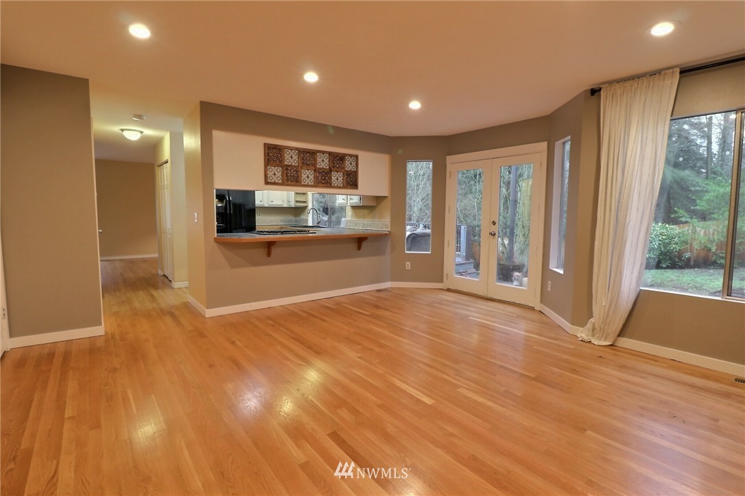 14025 Southeast 159th Place Renton, WA 98058 - Photo 14 of 35 Gallery Image 14