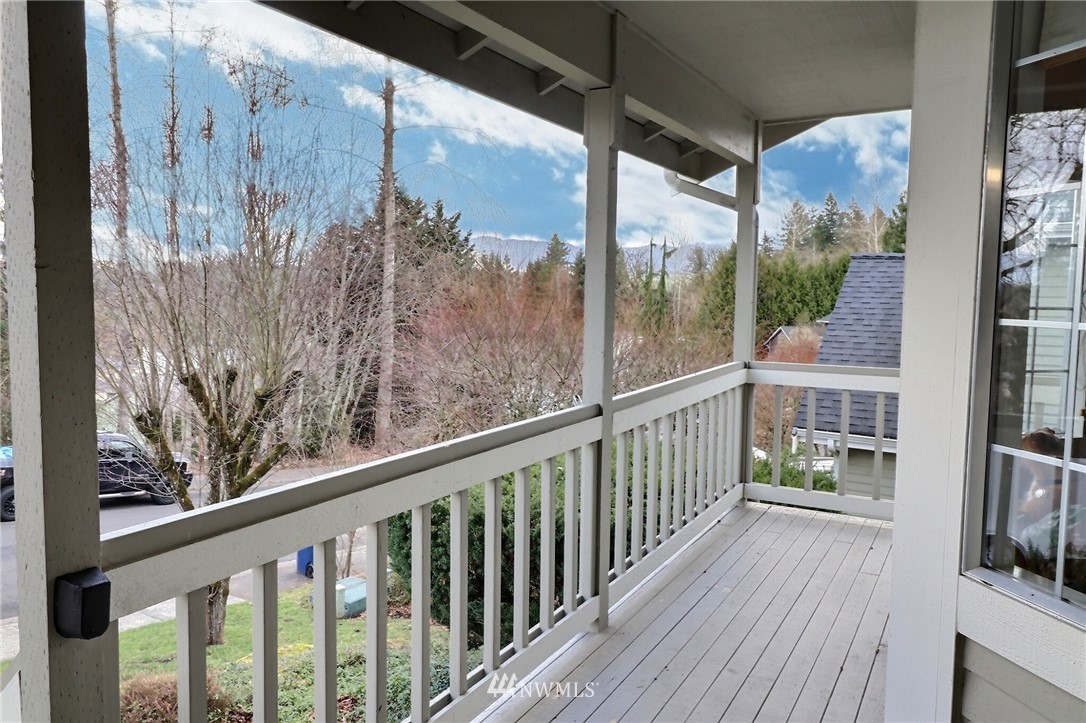 14025 Southeast 159th Place Renton, WA 98058 - Photo 3 of 35 Gallery Image 3