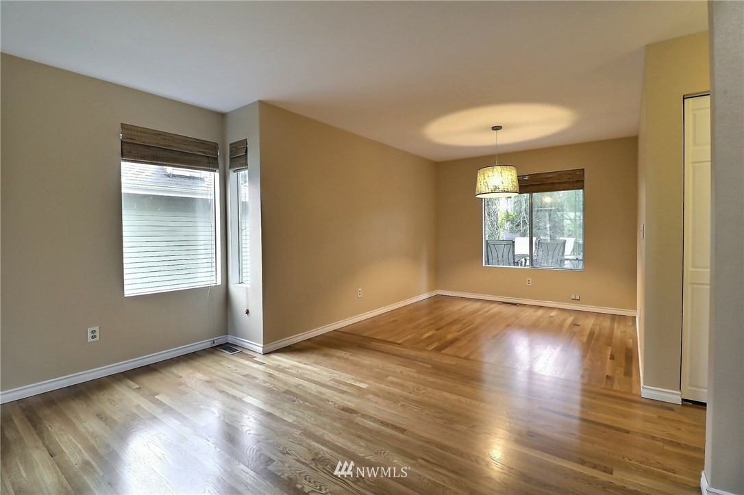 14025 Southeast 159th Place Renton, WA 98058 - Photo 7 of 35 Gallery Image 7
