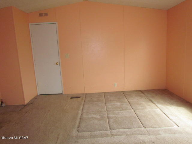 17621 West Picacho Road Marana, AZ 85653 - Photo 11 of 26