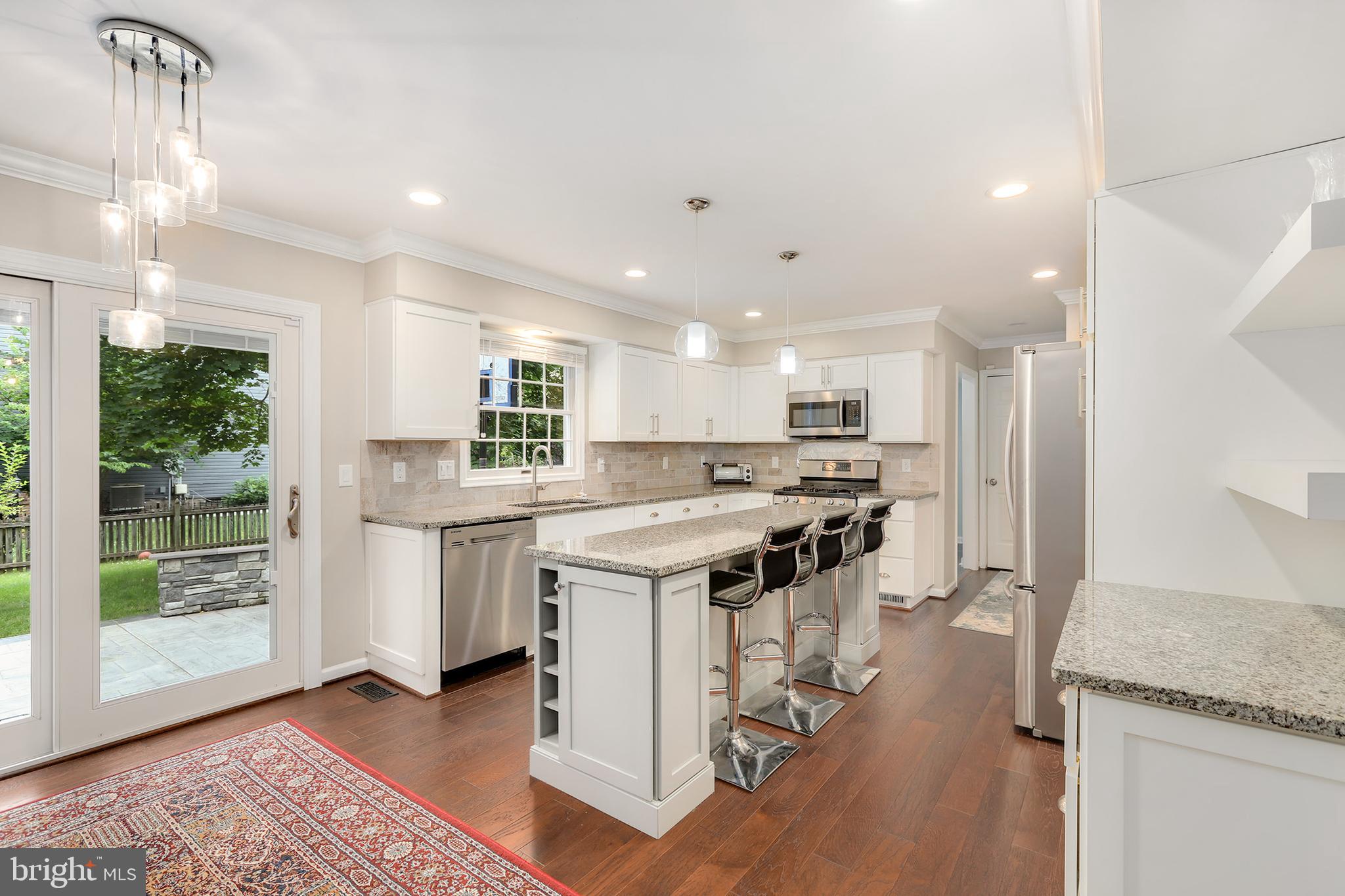 12564 Rock Ridge Road Herndon, VA 20170 - Photo 2 of 42 Gallery Image 2