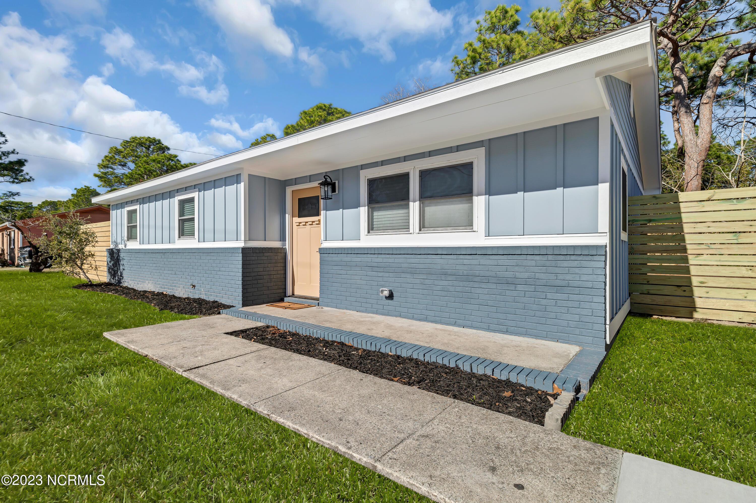 302 Lancaster Road Wilmington, NC 28409 - Photo 6 of 50 GI - 302 Lancaster Rd - Adam Hashem-6