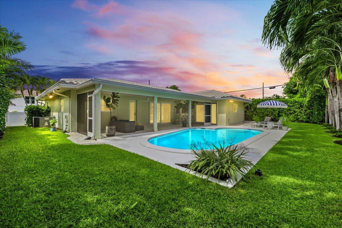 38 Southwest 10th Avenue Boca Raton, FL 33486 - Photo 34 of 44 Pool & Backyard | East Exposure