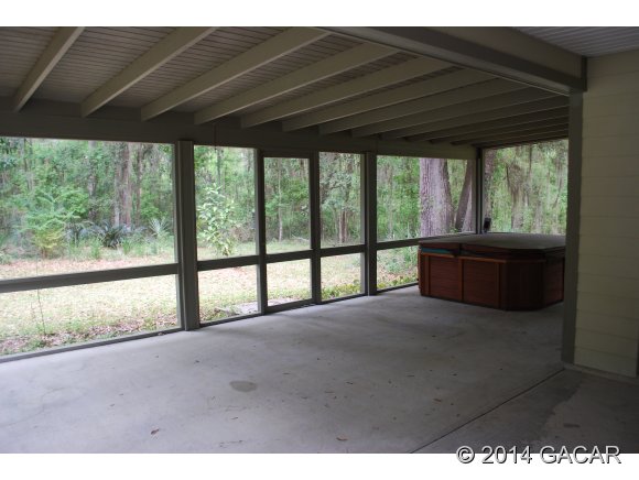 22868 Northwest 91st Court Road Micanopy, FL 32667 - Photo 8 of 12 Hot Tub