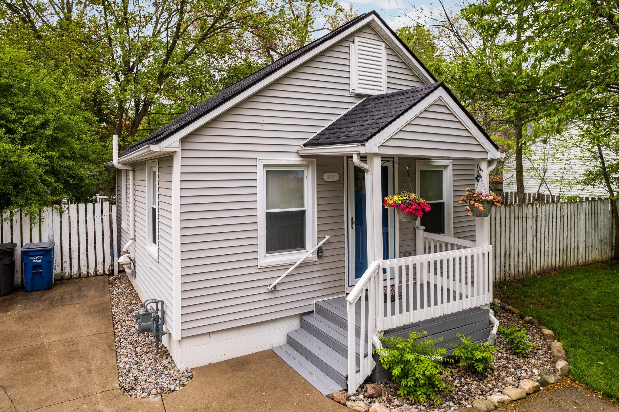 3334 Platt Road Ann Arbor, MI 48108 - Photo 8 of 29 7-web-or-mls-DJI_0804